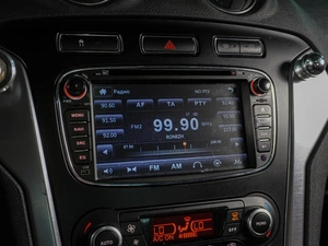 Седан Ford Mondeo 2011 года, 949000 рублей, Воронеж