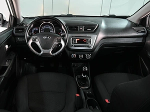 Седан Kia Rio 2016 года, 1319000 рублей, Ростов-на-Дону