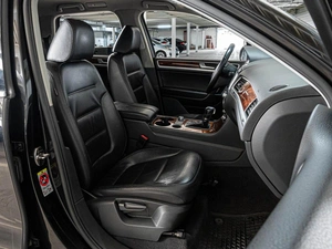 Внедорожник Volkswagen Touareg 2011 года, 1855000 рублей, Ставрополь