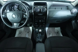 Внедорожник Renault Duster 2015 года, 1319000 рублей, Омск