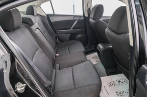 Седан Mazda 3 2011 года, 899000 рублей, Красноярск
