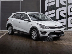 Хетчбэк Kia Rio X-Line 2019 года, 1540000 рублей, Краснодар