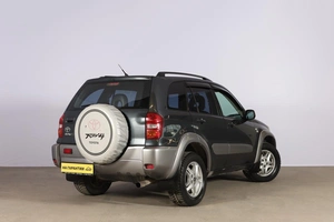 Внедорожник Toyota RAV4 2004 года, 989000 рублей, Новосибирск