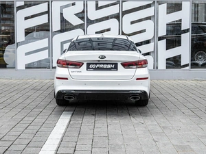 Седан Kia Optima 2019 года, 2118000 рублей, Ставрополь