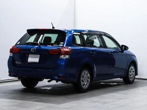 Универсал Toyota Corolla Fielder 2019 года, 1450000 рублей, Красноярск