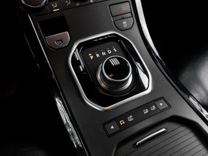 Внедорожник Land Rover Range Rover Evoque 2013 года, 1819000 рублей, Тюмень