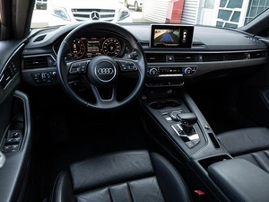 Седан Audi A4 2019 года, 2995000 рублей, Краснодар