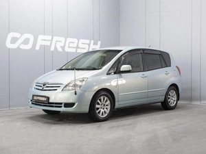 Минивэн Toyota Corolla Spacio 2003 года, 625000 рублей, Омск