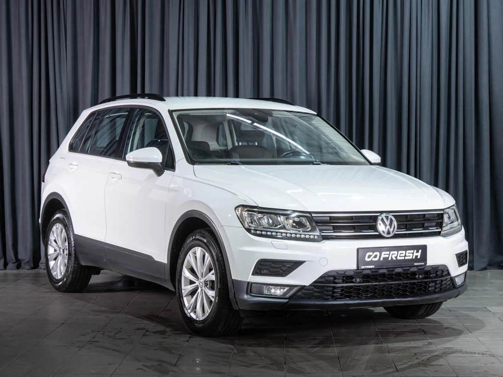 Внедорожник Volkswagen Tiguan 2019 года, 2349000 рублей, Волгоград