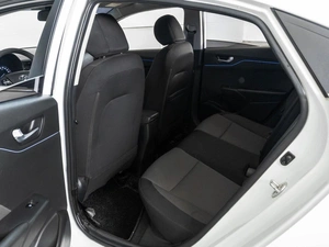 Седан Hyundai Solaris 2017 года, 1325000 рублей, Ставрополь