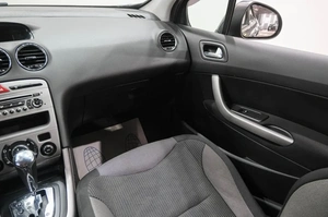 Хетчбэк Peugeot 308 2011 года, 649000 рублей, Новокузнецк
