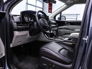 Минивэн Kia Carnival 2022 года, 5190000 рублей, Красноярск