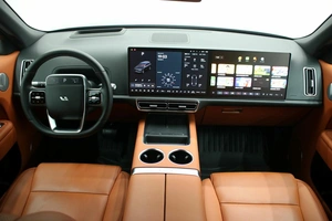 Внедорожник Li Auto L9 2024 года, 6390000 рублей, Красноярск