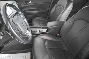 Седан Kia Optima 2018 года, 1949000 рублей, Кемерово