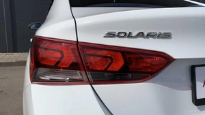 Седан Hyundai Solaris 2017 года, 1140000 рублей, Солонцы