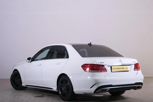 Седан Mercedes-benz E-класс 2013 года, 2439000 рублей, Омск