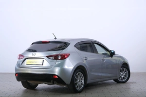 Хетчбэк Mazda 3 2014 года, 1199000 рублей, Омск