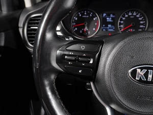 Седан Kia Rio 2017 года, 1298000 рублей, Тверь