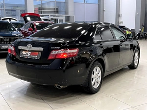 Седан Toyota Camry 2010 года, 1347000 рублей, Солонцы