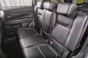 Внедорожник Mitsubishi Outlander 2016 года, 2259000 рублей, Томск