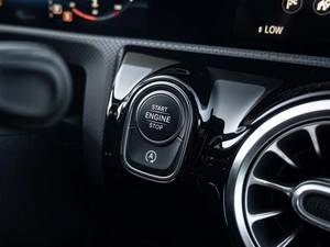 Седан Mercedes-benz CLA-класс 2019 года, 3349000 рублей, Краснодар