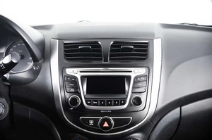 Седан Hyundai Solaris 2015 года, 659000 рублей, Пермь