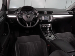 Лифтбек Skoda Superb 2016 года, 1799000 рублей, Воронеж