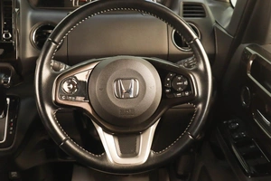 Хетчбэк Honda N-BOX 2018 года, 1119000 рублей, Челябинск