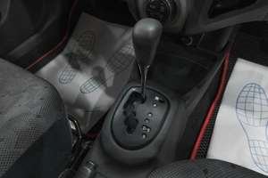 Хетчбэк Toyota Vitz 2009 года, 629000 рублей, Новокузнецк