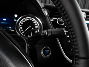 Седан Toyota Camry 2019 года, 2969000 рублей, Тюмень