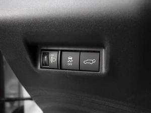 Внедорожник Toyota RAV4 2025 года, 4890000 рублей, Омск