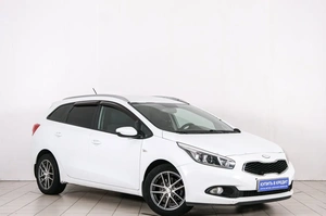 Хетчбэк Kia Ceed 2013 года, 949000 рублей, Красноярск
