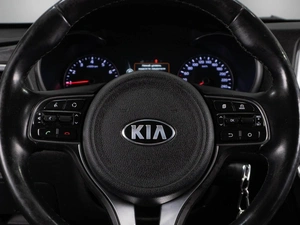 Седан Kia Optima 2018 года, 1650000 рублей, Тюмень