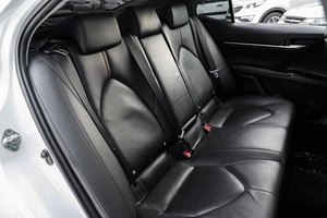 Седан Toyota Camry 2018 года, 2730000 рублей, Ульяновск