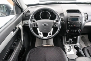 Внедорожник Kia Sorento 2012 года, 1499000 рублей, Красноярск