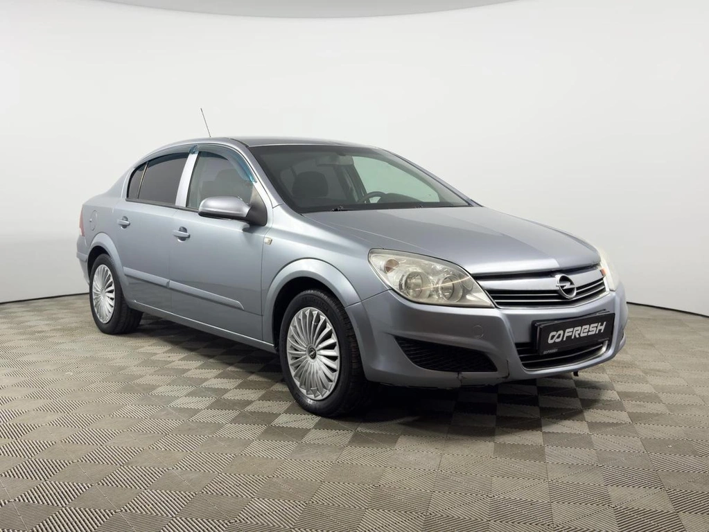 Седан Opel Astra 2008 года, 389900 рублей, Казань
