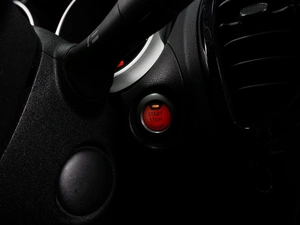 Внедорожник Nissan Juke 2013 года, 1179000 рублей, Тюмень