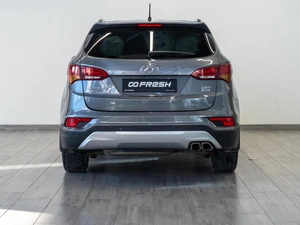 Внедорожник Hyundai Santa Fe 2016 года, 2559000 рублей, Саратов