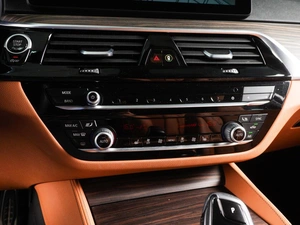Седан BMW 5 серия 2021 года, 4900000 рублей, Красный Пахарь