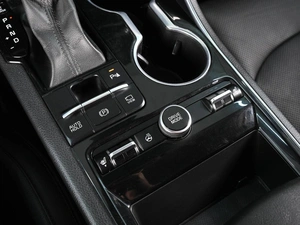 Седан Kia K5 2021 года, 2469000 рублей, Аксай