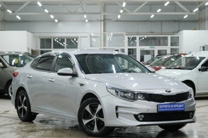 Седан Kia Optima 2018 года, 1679000 рублей, Омск