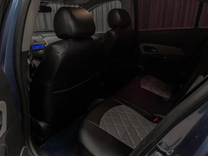 Седан Chevrolet Cruze 2013 года, 639000 рублей, Красноярск