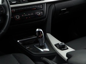 Седан BMW 3 серия 2014 года, 1957077 рублей, Москва