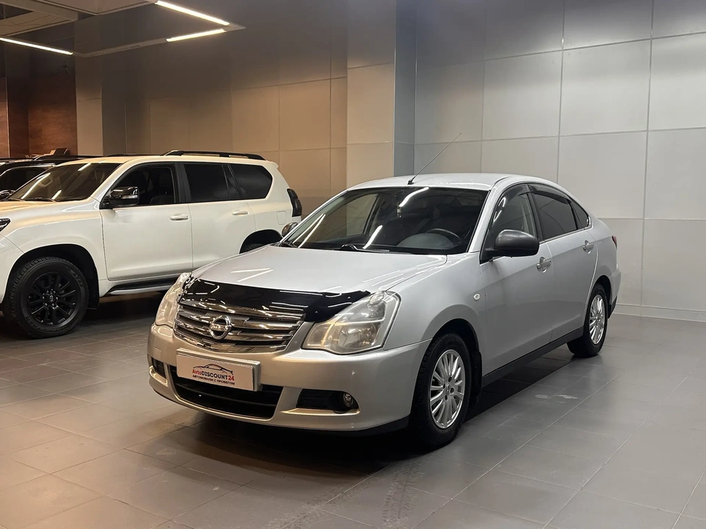 Седан Nissan Almera 2017 года, 827000 рублей, Красноярск