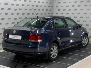Седан Volkswagen Polo 2012 года, 835000 рублей, Красноярск