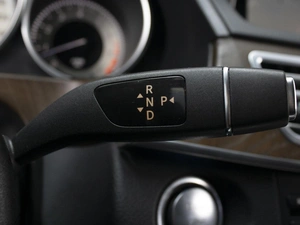 Седан Mercedes-benz E-класс 2013 года, 2330000 рублей, Омск