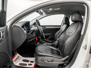 Лифтбек Skoda Superb 2014 года, 1175000 рублей, Красноярск