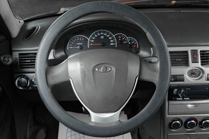 Седан ВАЗ (LADA) Priora 2013 года, 369000 рублей, Тюмень