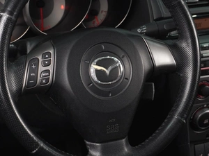 Седан Mazda 3 2006 года, 729000 рублей, Воронеж