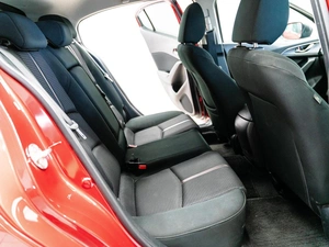 Хетчбэк Mazda Axela 2017 года, 1350000 рублей, Красноярск